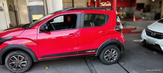 FIAT MOBI 1.0 EVO FLEX TREKKING MANUAL
